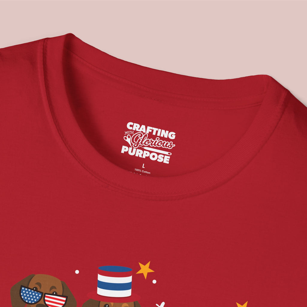 Dachshund Short Haired Patriotic Dog Trio T-Shirt — 'Red, White & Woof' Cute America Graphic Tee