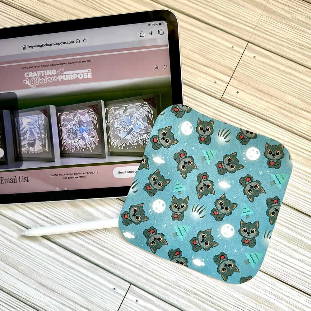 Tablet showing a Werewolf screen cleaning cloth