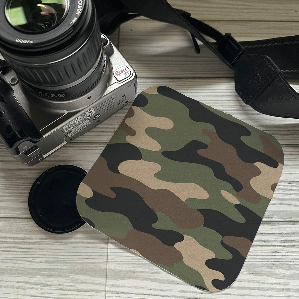 Camouflage pattern on a screen cloth with a camera