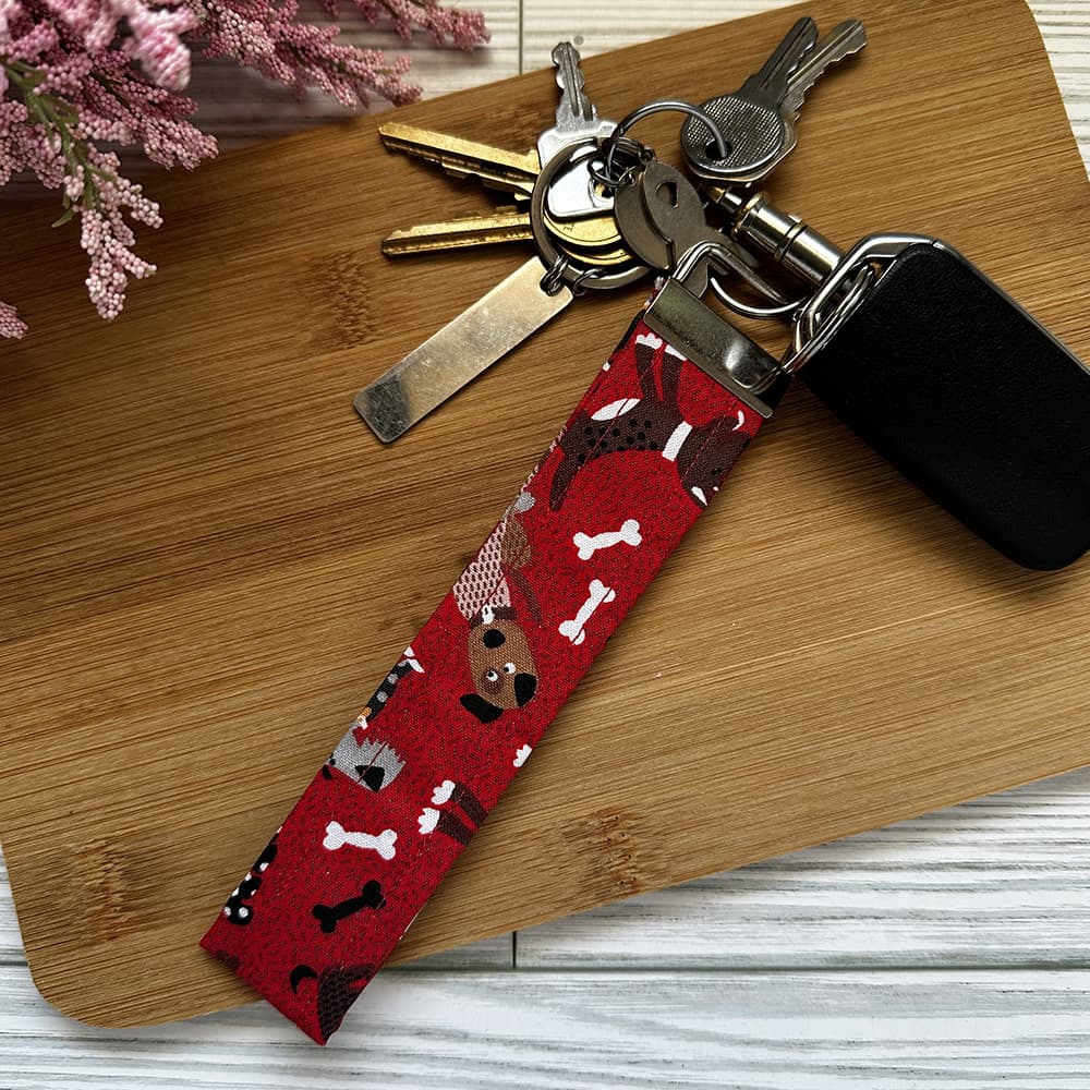 Handmade Wristlet Keychain - Dog Lover Pattern