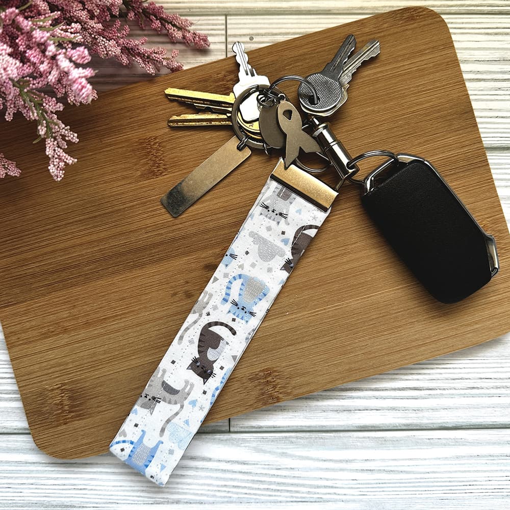 Handmade Wristlet Keychain - Cat Lover Pattern